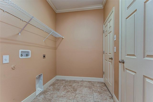 19391 LONG LAKE RANCH BOULEVARD, Lutz, FL 33558