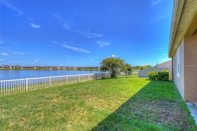 19391 LONG LAKE RANCH BOULEVARD, Lutz, FL 33558