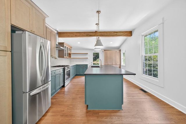 60 Douglas SE Street, Atlanta, GA 30317