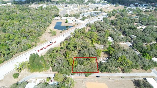 Suwanee AVE, Labelle, FL 33935