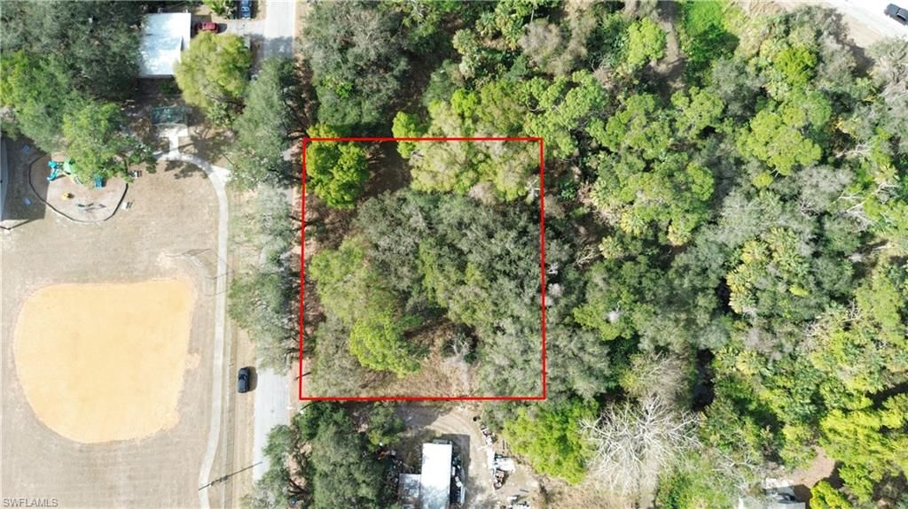 Suwanee AVE, LABELLE, FL 33935 — photo 2