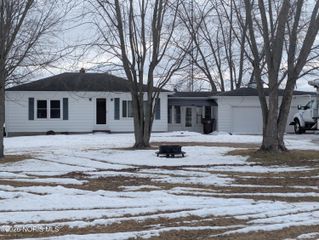 4913 Evansport Road, Defiance, OH 43512