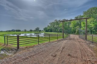 1260 Bartlett Rd Road, Sealy, TX 77474