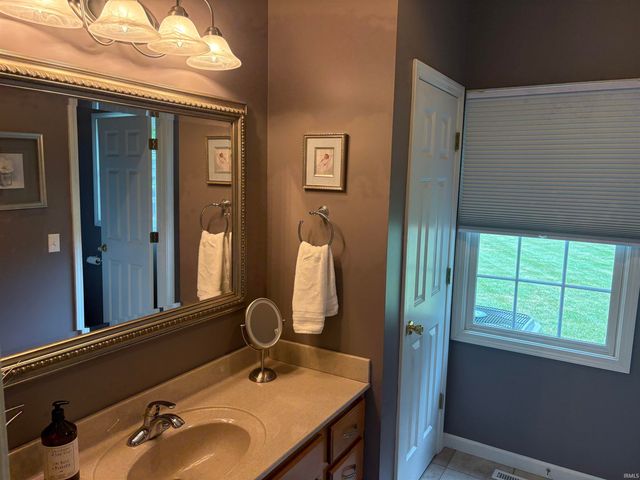 3782 N River Bluff Road, Vincennes, IN 47591