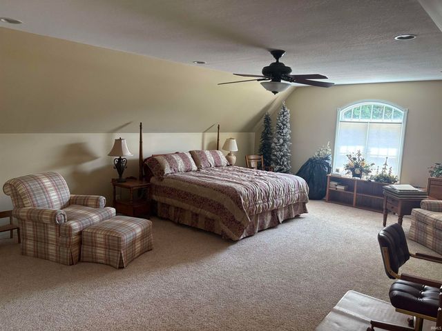 3782 N River Bluff Road, Vincennes, IN 47591