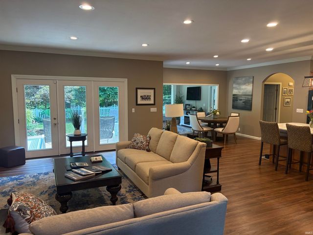 3782 N River Bluff Road, Vincennes, IN 47591