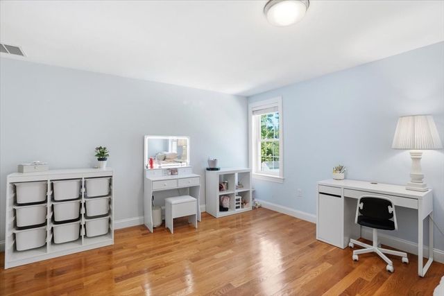 71 Fountain Knoll Ln, Kingston, MA 02364