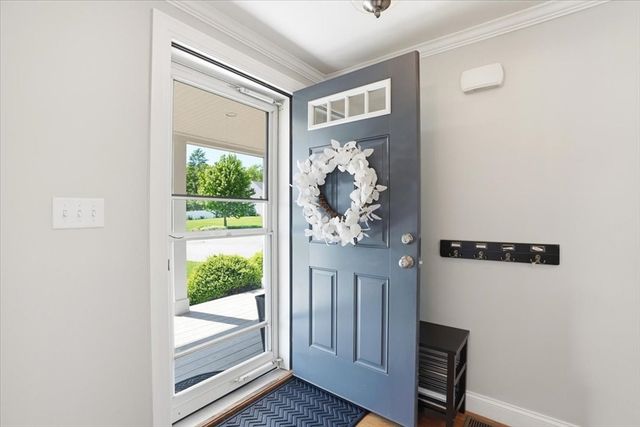71 Fountain Knoll Ln, Kingston, MA 02364