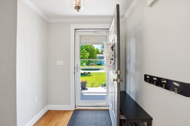 71 Fountain Knoll Ln, Kingston, MA 02364