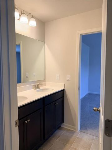 630 Garnet Dr, Acworth, GA 30101