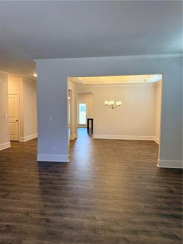 630 Garnet Dr, Acworth, GA 30101