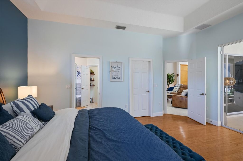 Image 27 of property listing at 6512 WESTWARD PLACE, Bradenton, FL 34201