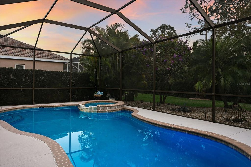 Image 42 of property listing at 6512 WESTWARD PLACE, Bradenton, FL 34201