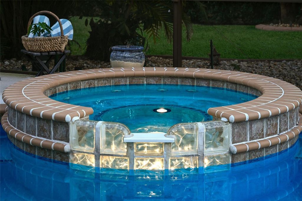 Image 46 of property listing at 6512 WESTWARD PLACE, Bradenton, FL 34201