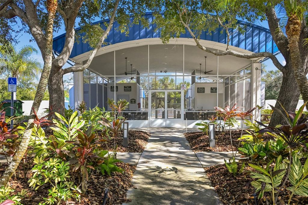 Image 54 of property listing at 6512 WESTWARD PLACE, Bradenton, FL 34201