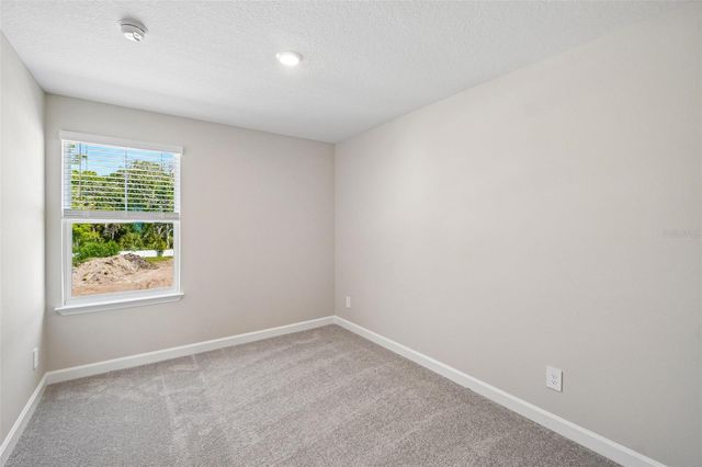 7487 DEER VALLEY CIRCLE, Tampa, FL 33635