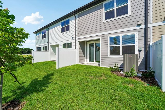 7487 DEER VALLEY CIRCLE, Tampa, FL 33635