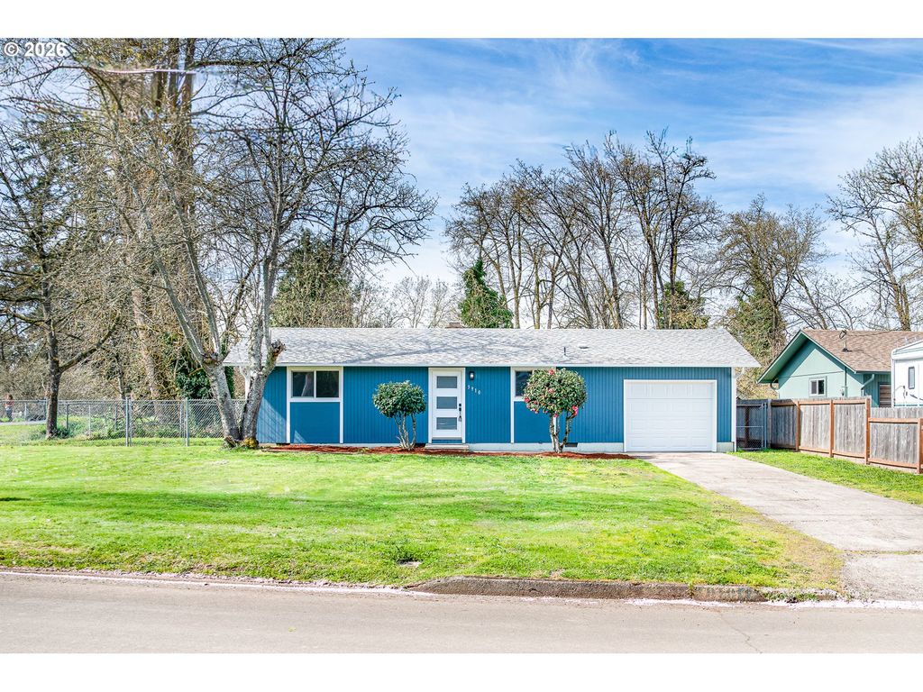 3910 ANDOVER St, Eugene, OR 97404