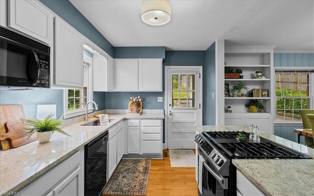 214 Mayflower Drive, Greensboro, NC 27403