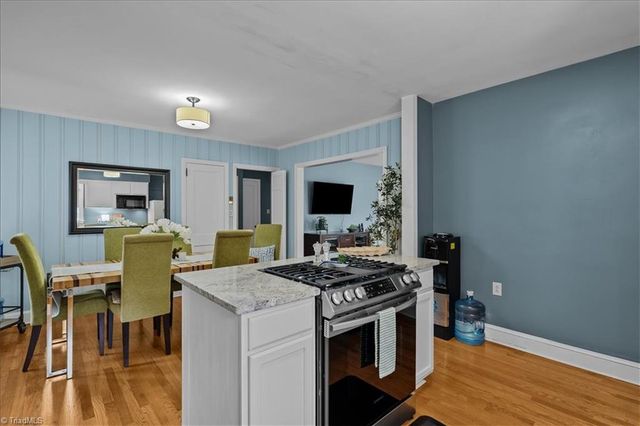214 Mayflower Drive, Greensboro, NC 27403