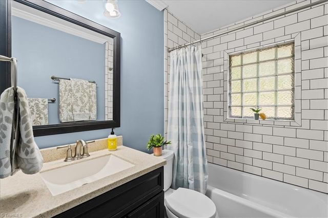 214 Mayflower Drive, Greensboro, NC 27403