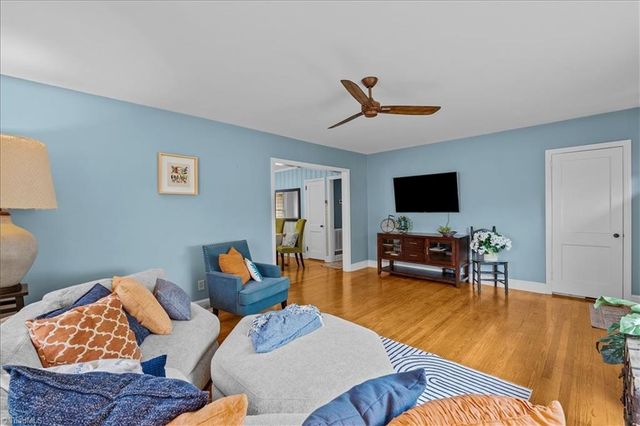 214 Mayflower Drive, Greensboro, NC 27403