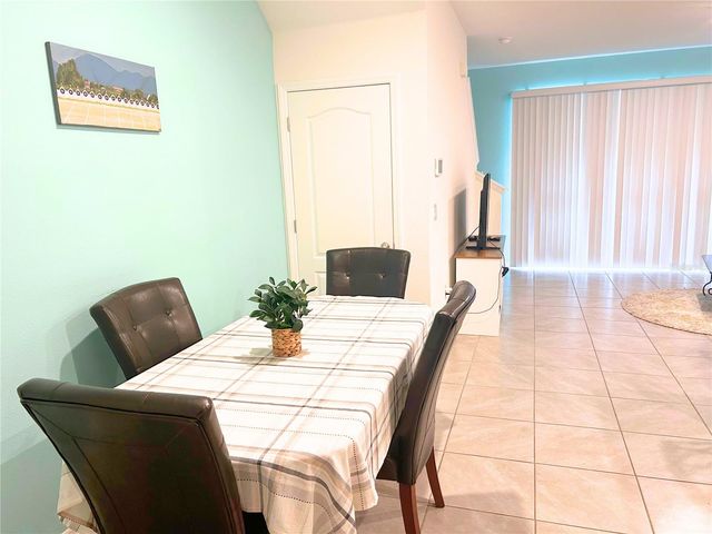 305 FELTRIM RESERVE BOULEVARD, Davenport, FL 33837