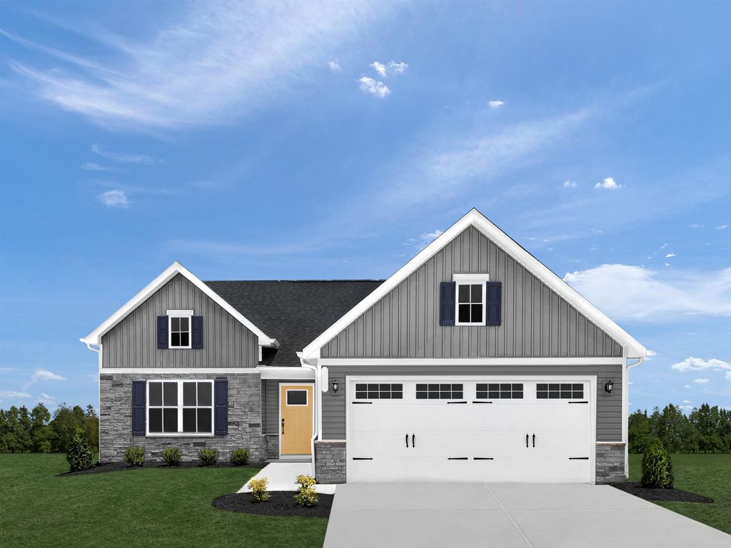 4 COURTYARD TER, New Market, VA 22844
