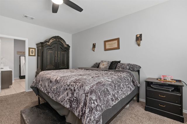 2729 Royal Acres Drive, Denton, TX 76209