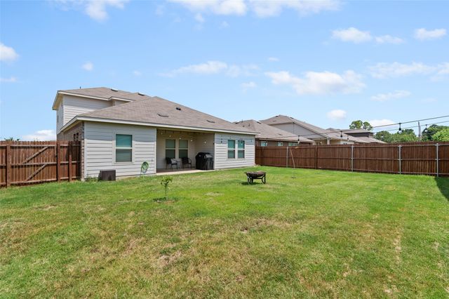 2729 Royal Acres Drive, Denton, TX 76209
