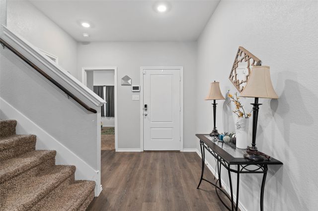 2729 Royal Acres Drive, Denton, TX 76209
