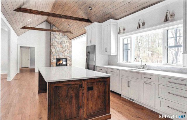 767 Ridgebury Road, Ridgefield, CT 06877