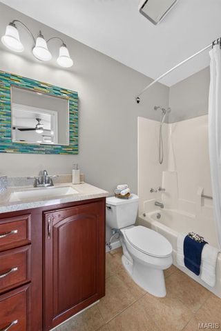 763 Sugar Glen Drive 4, St Peters, MO 63376