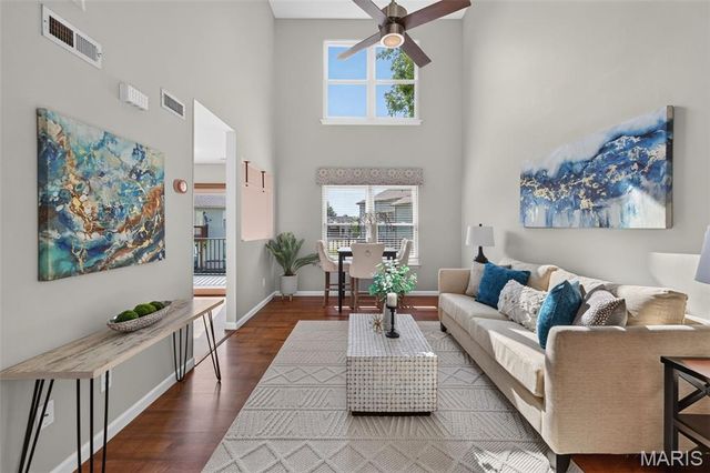 763 Sugar Glen Drive 4, St Peters, MO 63376