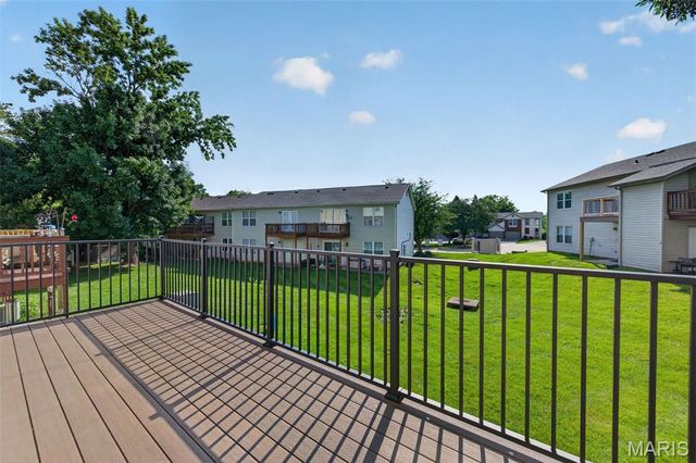 763 Sugar Glen Drive 4, St Peters, MO 63376