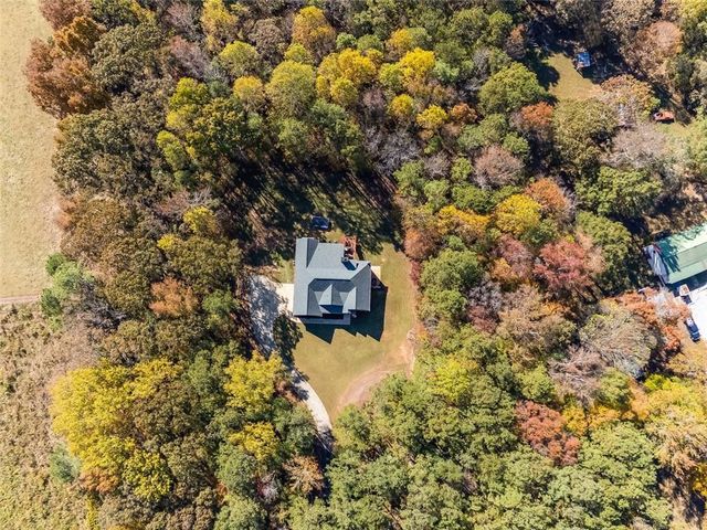 1001 Glenloch Road, Roopville, GA 30170