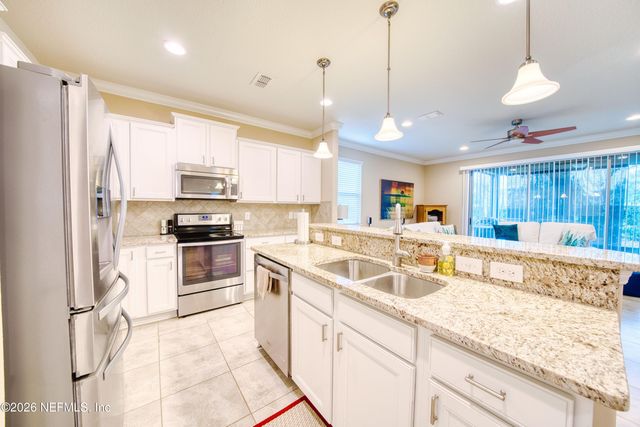 14010 BERRYVIEW Road, Jacksonville, FL 32258