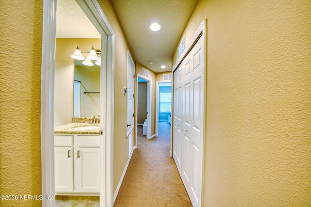 14010 BERRYVIEW Road, Jacksonville, FL 32258