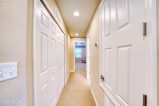 14010 BERRYVIEW Road, Jacksonville, FL 32258