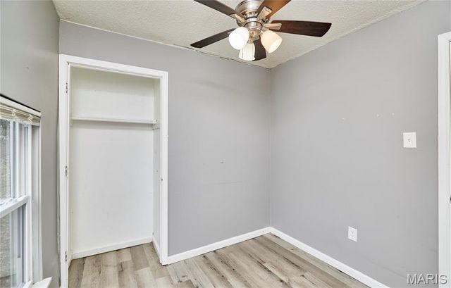 900 N Elm Avenue, Webster Groves, MO 63119