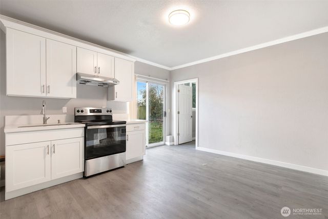 11944 SE 212th Place, Kent, WA 98031