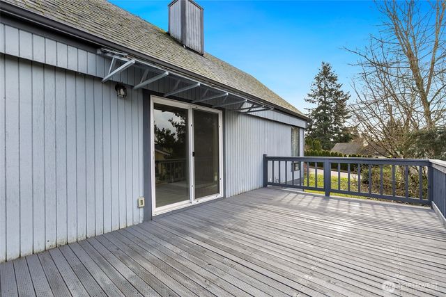 11944 SE 212th Place, Kent, WA 98031