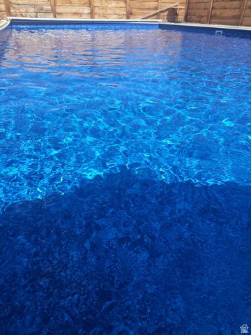 1413 W WEBB LN, Kaysville, UT 84037