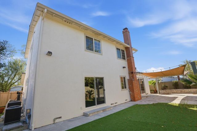 1454 Arlington Road, Livermore, CA 94551