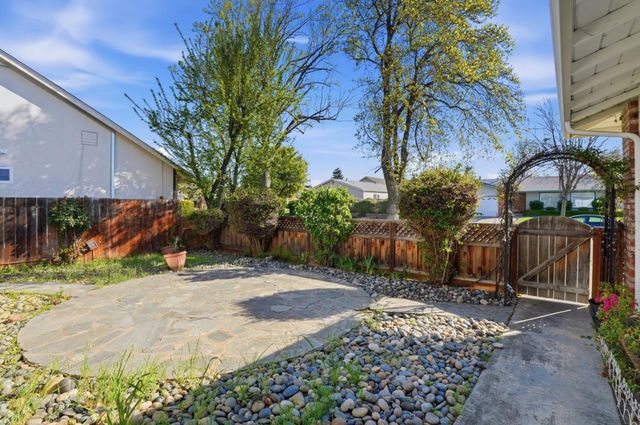 1454 Arlington Road, Livermore, CA 94551