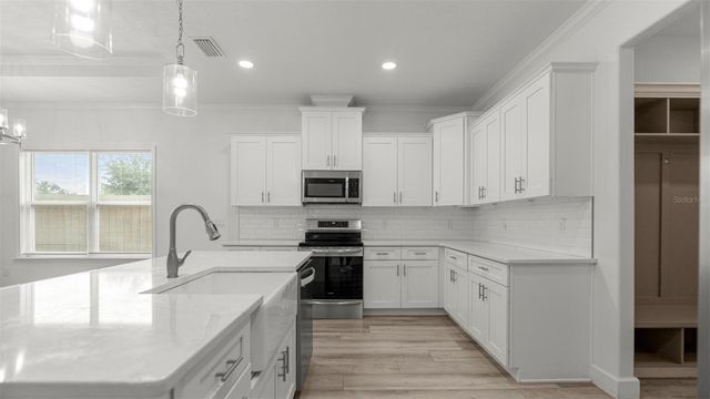 6657 SW 15TH PLACE, Gainesville, FL 32607