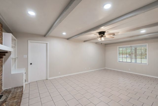 1 Oakridge Circle, Star Harbor, TX 75148