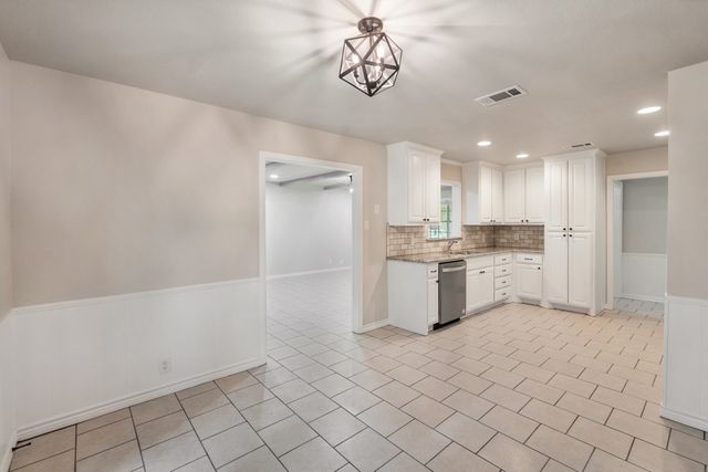 1 Oakridge Circle, Star Harbor, TX 75148