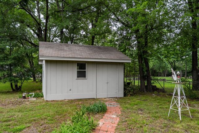 1 Oakridge Circle, Star Harbor, TX 75148