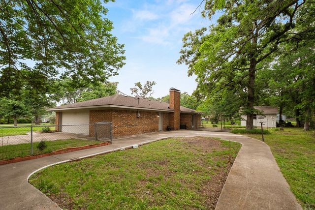 1 Oakridge Circle, Star Harbor, TX 75148